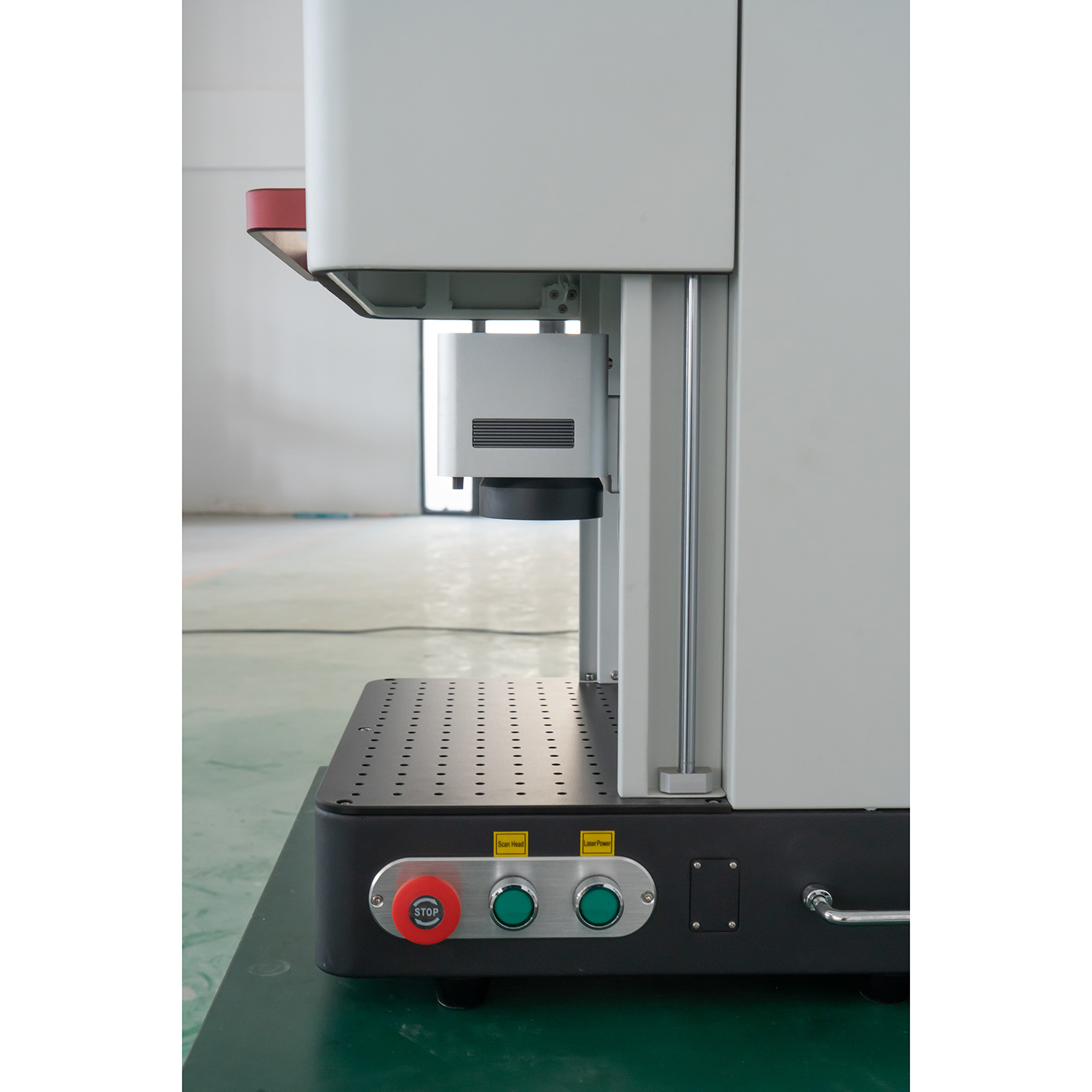 Máquina de gravura de marcação a laser de fibra tipo fechada Máquina de corte de metal 20W 30W 50W 60W 80W 100W